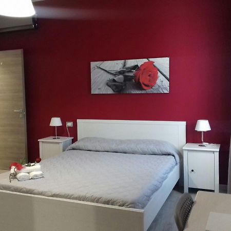 B&B La Corte Di Tiziana San Giovanni Lupatoto Buitenkant foto