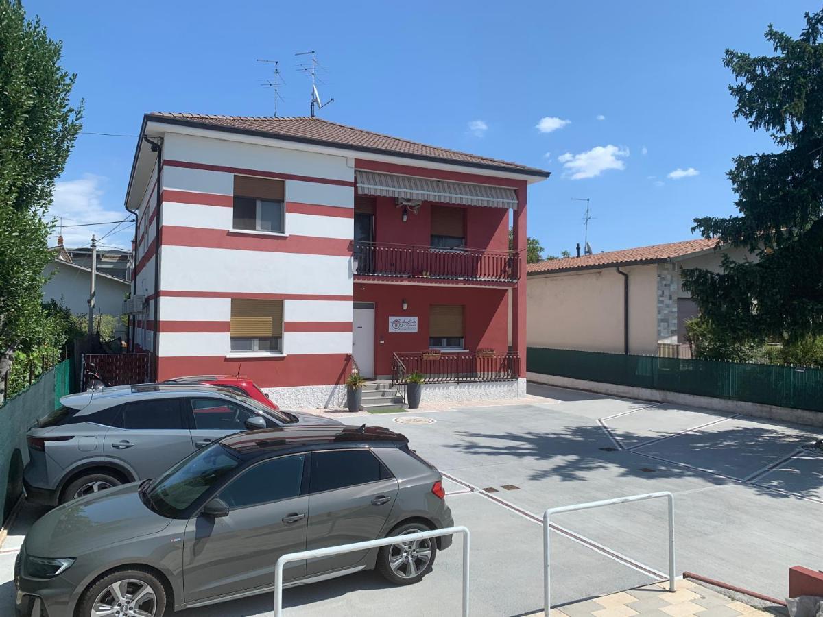 B&B La Corte Di Tiziana San Giovanni Lupatoto Buitenkant foto